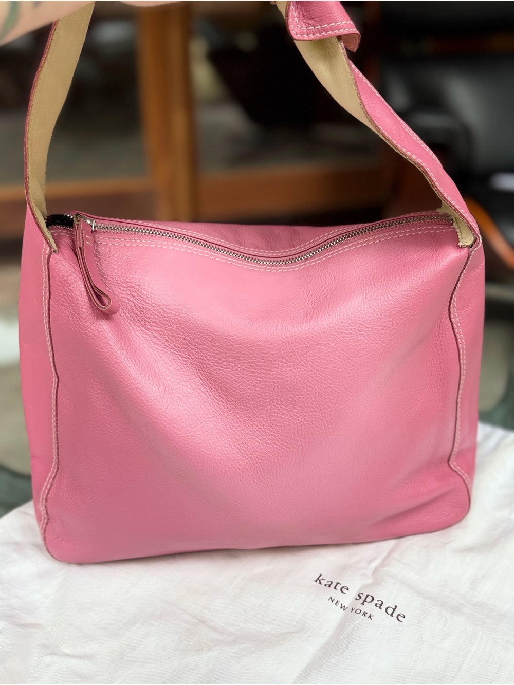 kate spade RARE Y2K VTG Made in Italy Pink Leather Hobo Bag w/Cream Accents